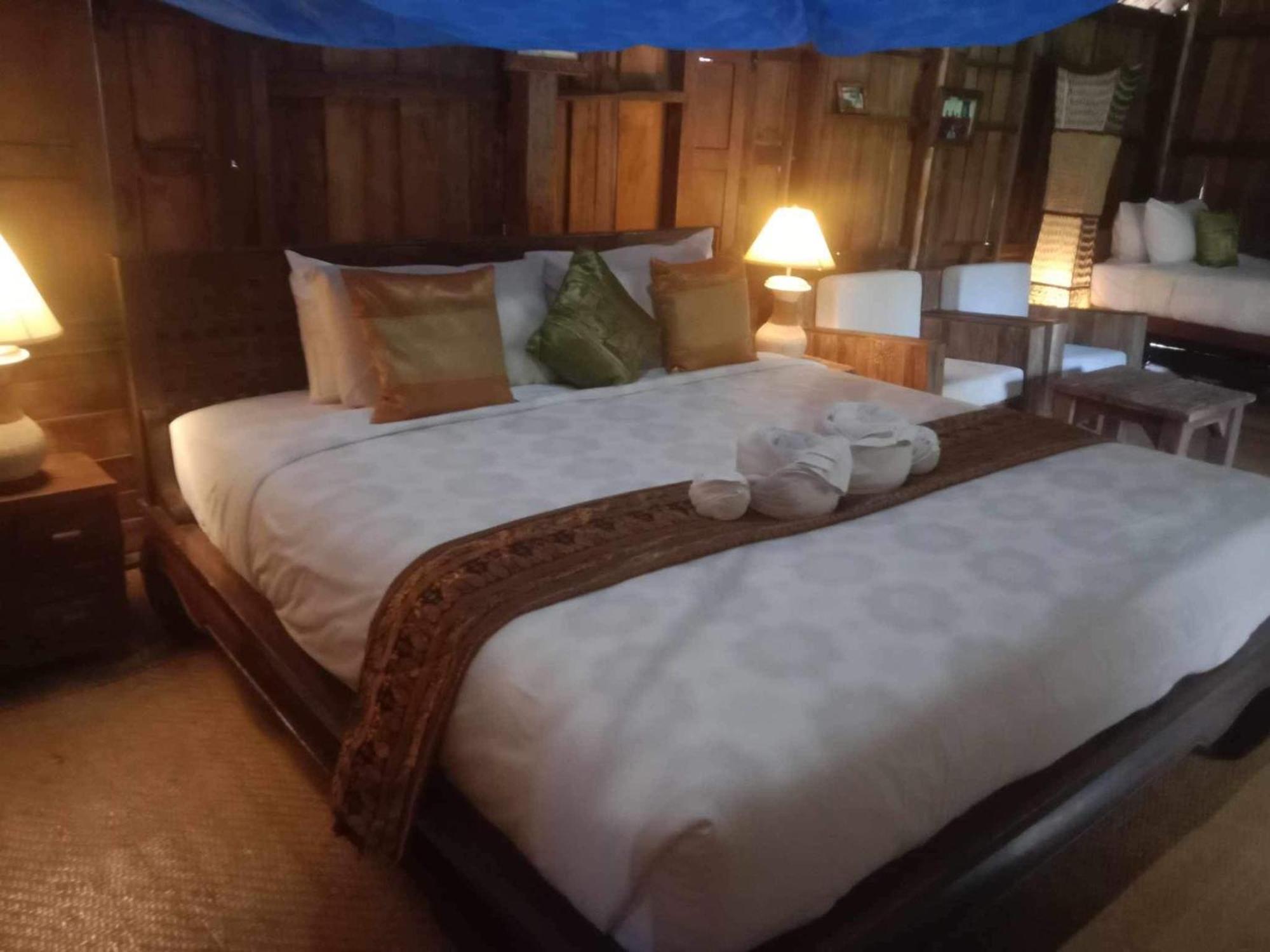 On The Mekong Resort Luang Prabang Eksteriør billede