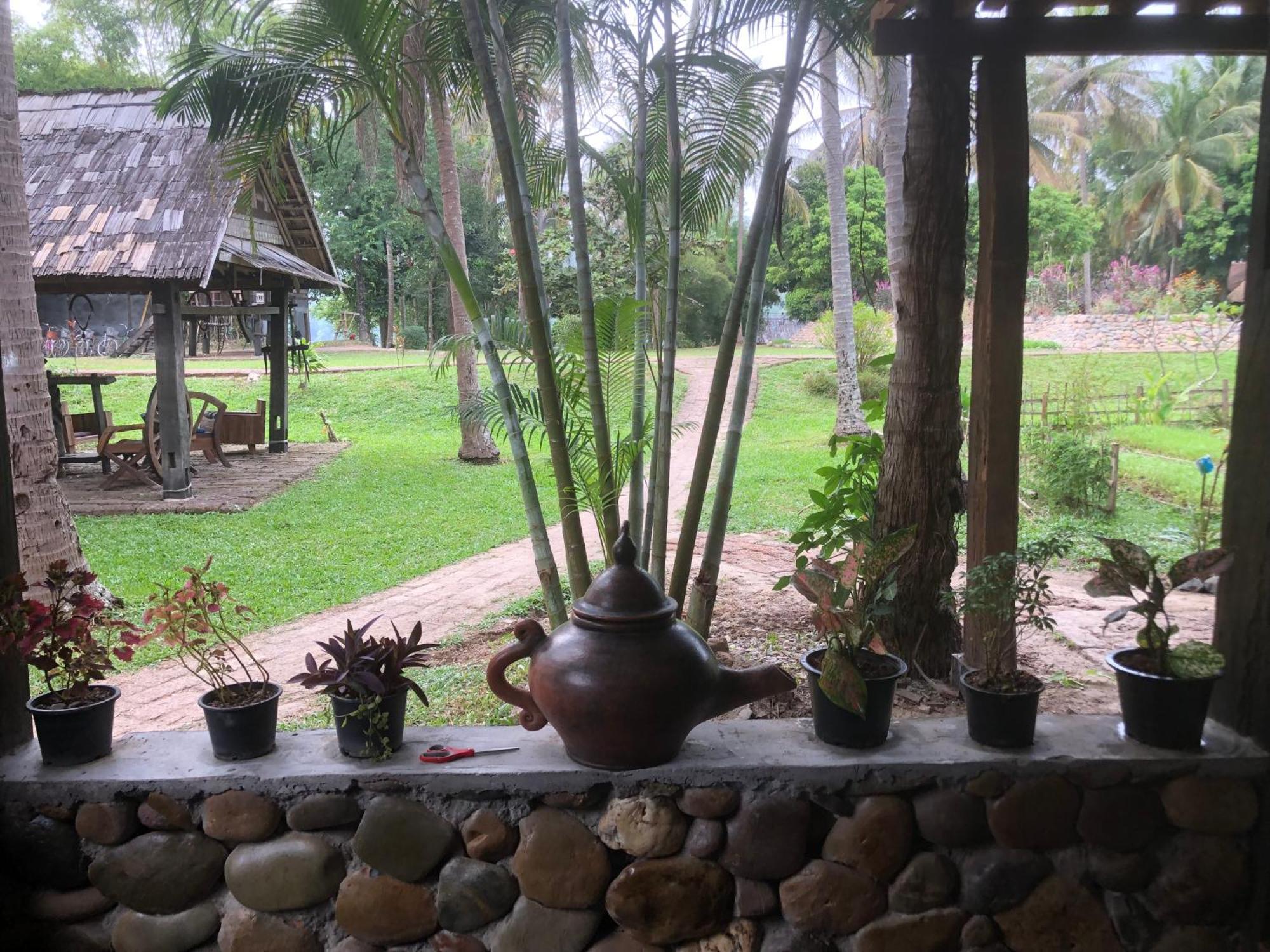 On The Mekong Resort Luang Prabang Eksteriør billede